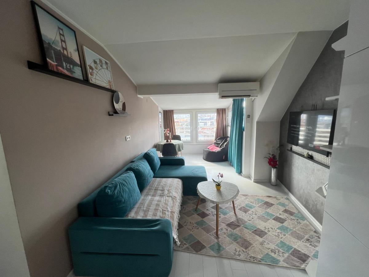 Town Place Apartment Kŭrdzhali Dış mekan fotoğraf