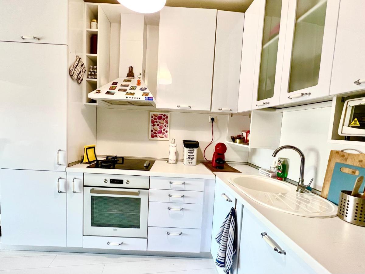 Town Place Apartment Kŭrdzhali Dış mekan fotoğraf